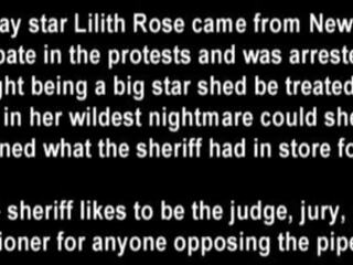 Słynny broadway protester wymuszony do rozbieranie & dostaje torturowani przez morton county sheriffs dział tylko &commat;captivecliniccom